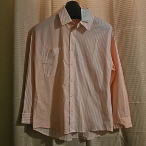 ZESICA MAN BUTTON UP SHIRT L PINK &WHITE